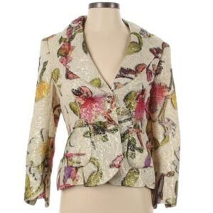 Gorgeous Escada Silk Blend Cream Gold Embossed Floral Blazer US 4 EU 36